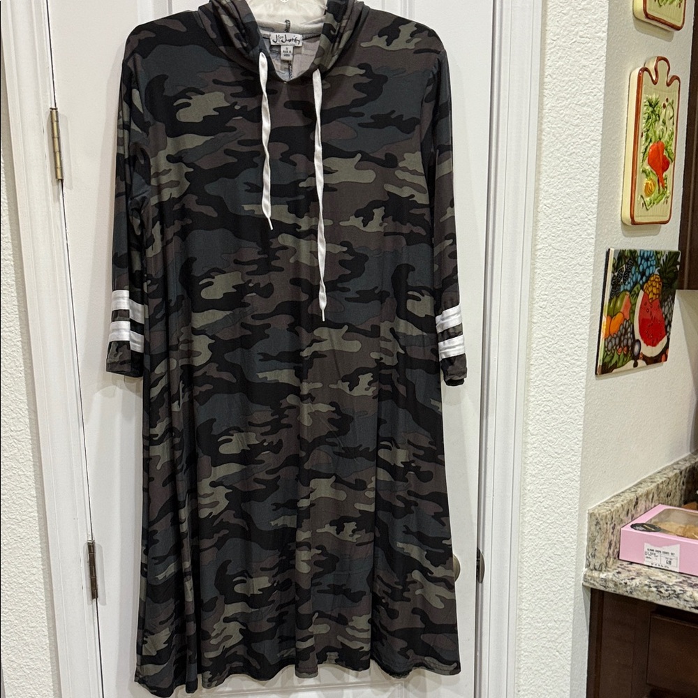 J for Justify Camouflage Casual Hoodie Dress NWOT